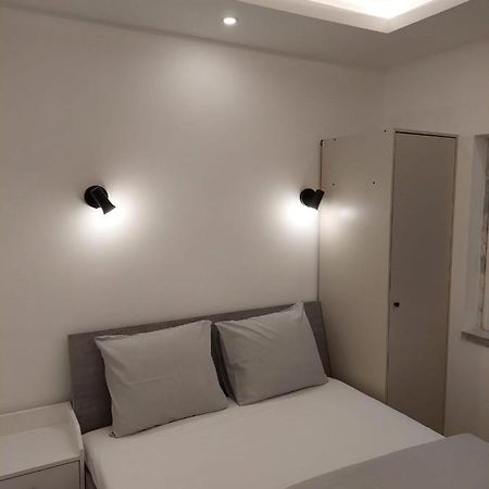 Lisbon South Bay Rooms Almada Exterior foto