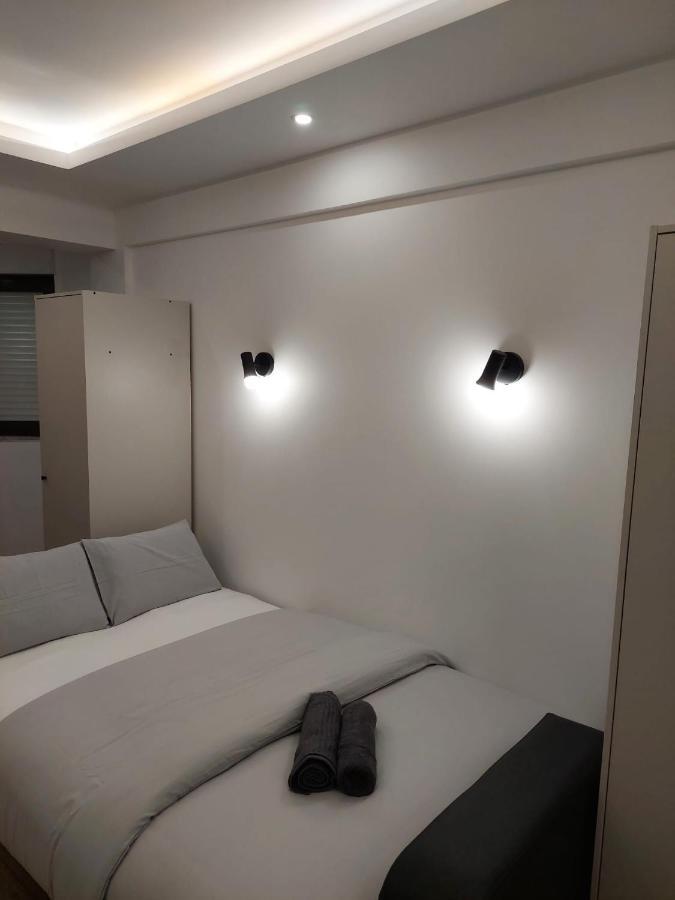 Lisbon South Bay Rooms Almada Exterior foto
