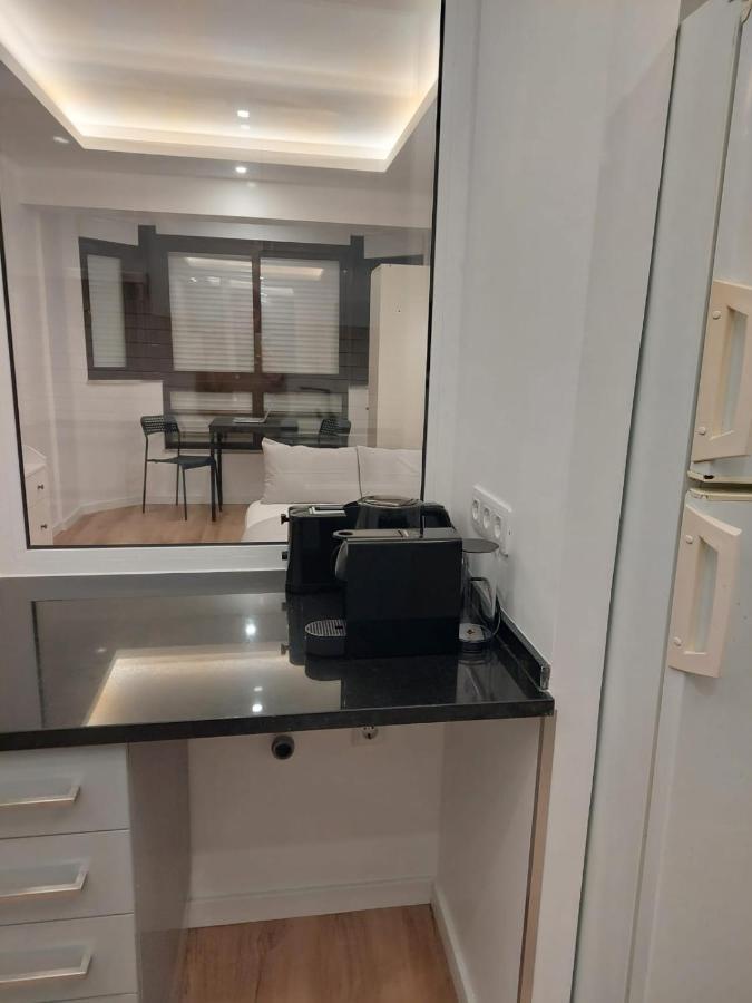 Lisbon South Bay Rooms Almada Exterior foto